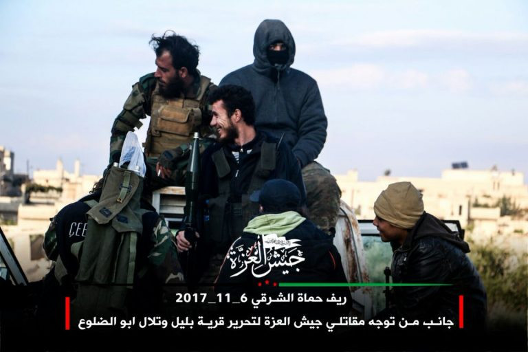 Phiến quân Syria Mỹ hậu thuẫn phản công lớn trên chiến trường Hama ảnh 4