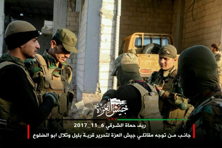 Phiến quân Syria Mỹ hậu thuẫn phản công lớn trên chiến trường Hama ảnh 1