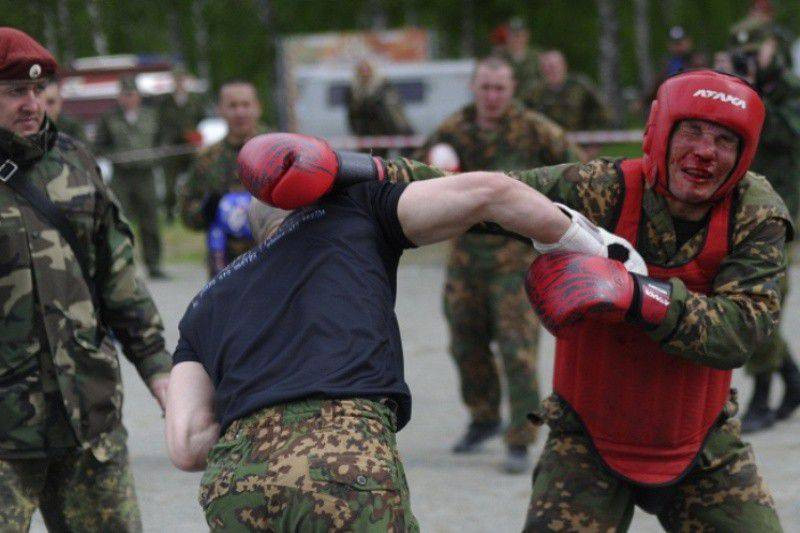 Nghẹt thở xem Nga rèn lính đặc nhiệm “mũ đỏ” (ảnh - video) ảnh 9