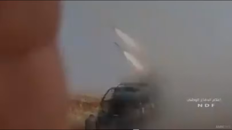 Lực lượng NDF pháo kích vào chiến tuyến của phiến quân ở Hama - ảnh video NDF