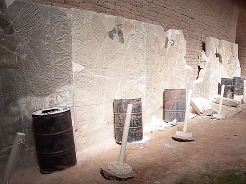 IS dùng bom nổ tung thành phố Assyrian, 3.000 năm tuổi tại Iraq ảnh 2