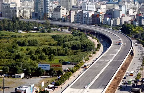 “Thương hiệu” kém năng động: Hà Nội 10 năm chậm tiến ảnh 2