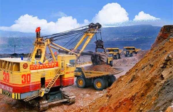 Phó Thủ tướng Hoàng Trung Hải yêu cầu TKV giải trình gấp về dự án bôxit Tây Nguyên