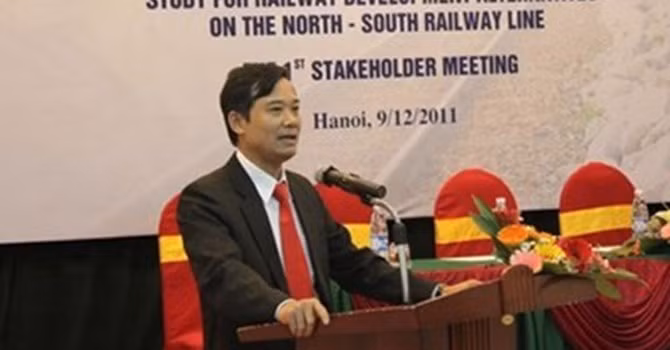 Trần Quốc Đông, nguyên Phó tổng giám đốc Tổng Công ty Đường sắt Việt Nam.