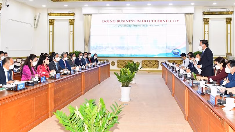Buổi làm việc giữa lãnh đạo TP. HCM và Tập đoàn Vạn Thịnh Phát, ORIX Corporation, CK Assets Holdings Limited diễn ra trong khuôn khổ tuần lễ xúc tiến đầu tư của thành phố 