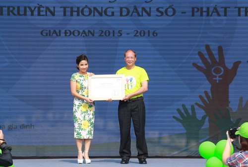 t Ca sĩ MỸ Linh sẽ là Đại sứ Truyền thông Dân số-Phát triển. ảnh: Thế Dương. t Ca sĩ MỸ Linh sẽ là Đại sứ Truyền thông Dân số-Phát triển. ảnh: Thế Dương.