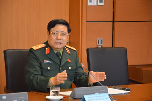 Bộ trưởng Quốc phòng Phùng Quang Thanh. Ảnh: Võ Hải.