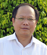 Ông Tất Thành Cang, Phó bí thư Thành ủy TP HCM.