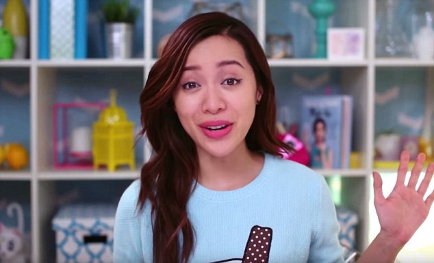 Bắt đầu từ năm 2007, hiện cô có hơn 8 triệu người thường xuyên theo dõi trên YouTube