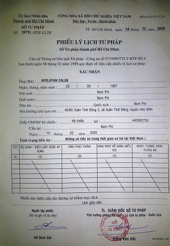 Giấy tờ chứng thực hợp pháp kết hôn giữa bà Ngọt và người chồng gốc ngoại