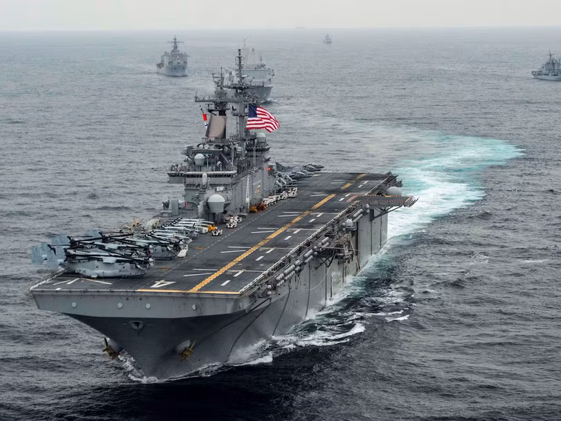 Tàu đổ bộ tấn công USS Boxer của Mỹ tuần tra ở Biển Đông