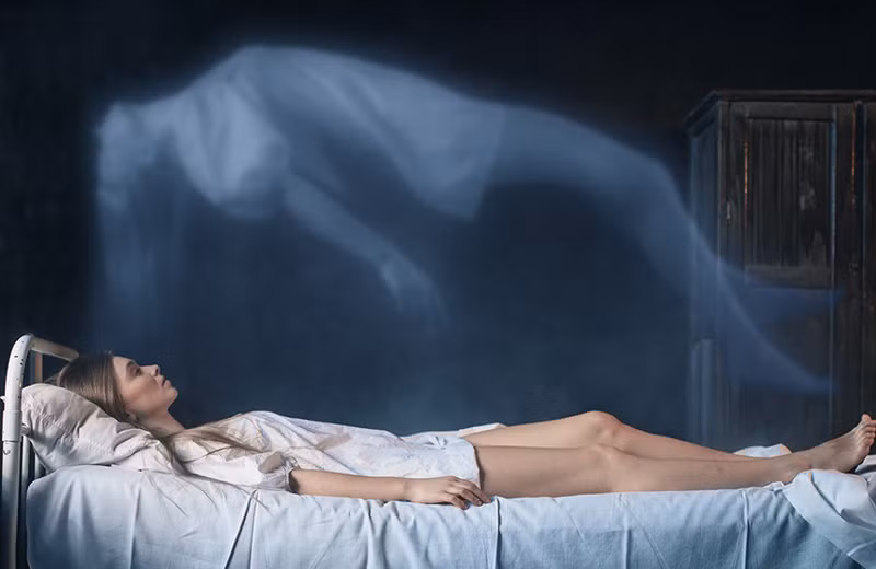 Hồn lìa khỏi xác là một trong những cảm giác có thể xuất hiện khi con người rơi vào trạng thái cận tử.