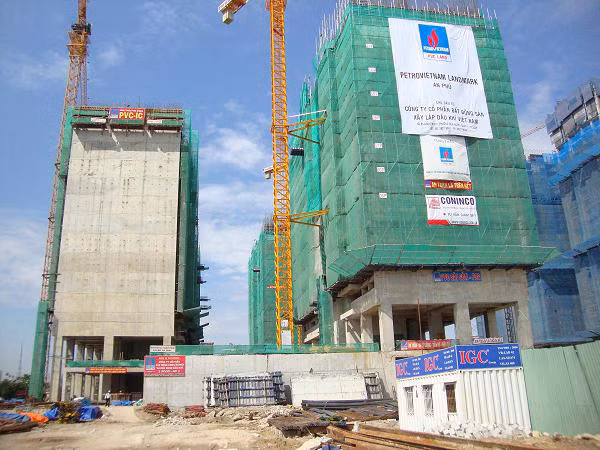 Dự án gắn mác dầu khí đang lỡ hẹn ngày hoàn thành