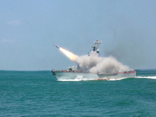 Bàn giao cặp tàu tên lửa mới cho Quân chủng Hải quân ảnh 2 Bàn giao cặp tàu tên lửa mới cho Quân chủng Hải quân ảnh 2