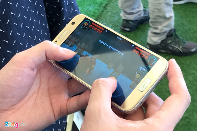 Nguyen Ha Dong xuat hien o su kien Google voi dien mao moi hinh anh 5