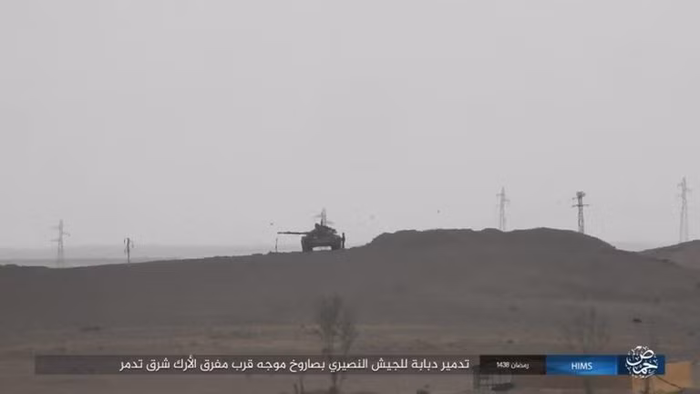 IS bắn tên lửa TOW Mỹ đánh chặn quân đội Syria ảnh 3