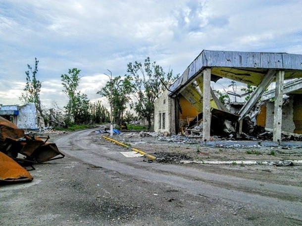 Cuộc chiến đẫm máu giành giật sân bay Lugansk, Ukraine ảnh 7