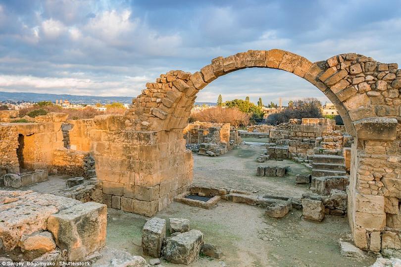 Mười điểm đến hấp dẫn nhất châu Âu năm 2017 (video) ảnh 9