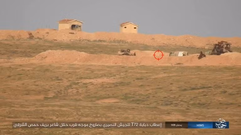 IS sử dụng tên lửa TOW tấn công xe tăng quân đội Syria ở Palmyra