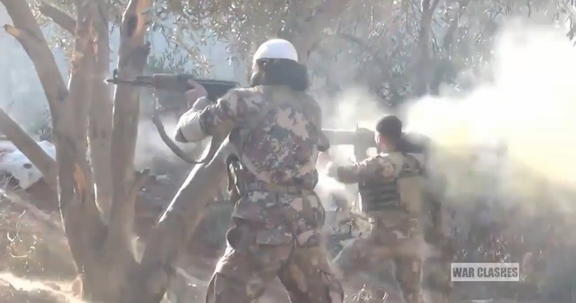 Những tay súng khủng bố tấn công vào Deir ezZor