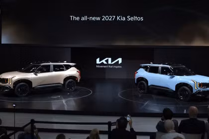 Mẫu Kia Seltos 2027 được ra mắt tại Triển lãm Ô tô Quốc tế New York ở Thành phố New York, Mỹ, ngày 1/4. Ảnh: Reuters.