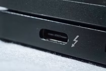 Cổng Thunderbolt có tương thích với USB-C không. Ảnh: BGR.