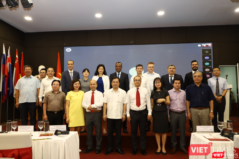 Hội thảo quốc tế do Viện Quốc tế Pháp ngữ (IFI) phối hợp với Trường Đại học Kinh tế - Đại học Quốc gia Hà Nội (USB) và Viện Phát triển doanh nghiệp tổ chức tại Đại học Quốc gia Hà Nội.