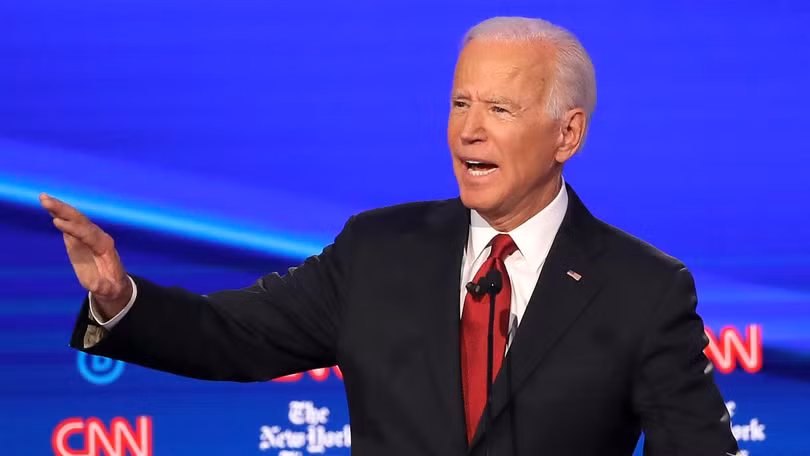 Ông Biden hoàn toàn mờ nhạt trong đêm tranh luận thứ tư (Ảnh: CNN)