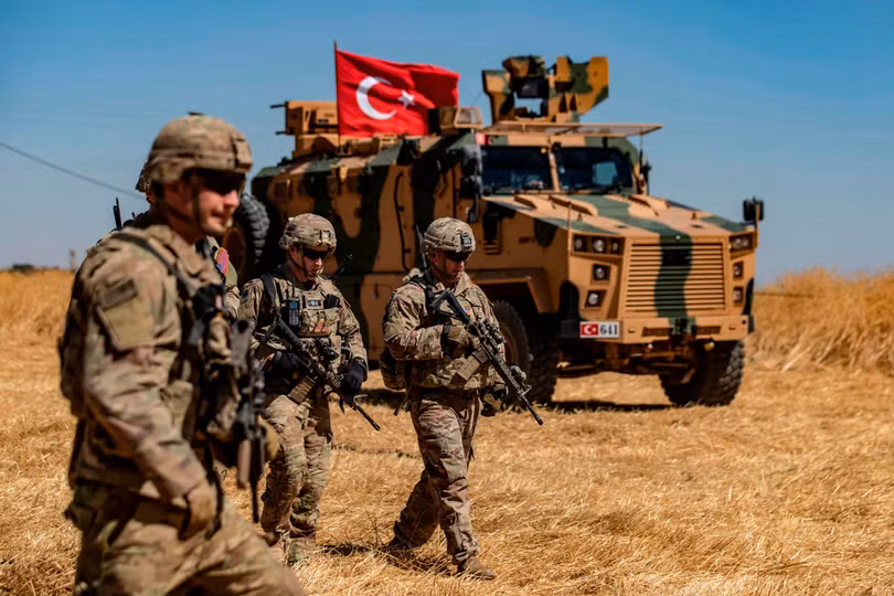 Binh sĩ Thổ Nhĩ Kỳ sẽ sớm mở chiến dịch tấn công vào sâu trong lãnh thổ Syria (Ảnh: Independent)