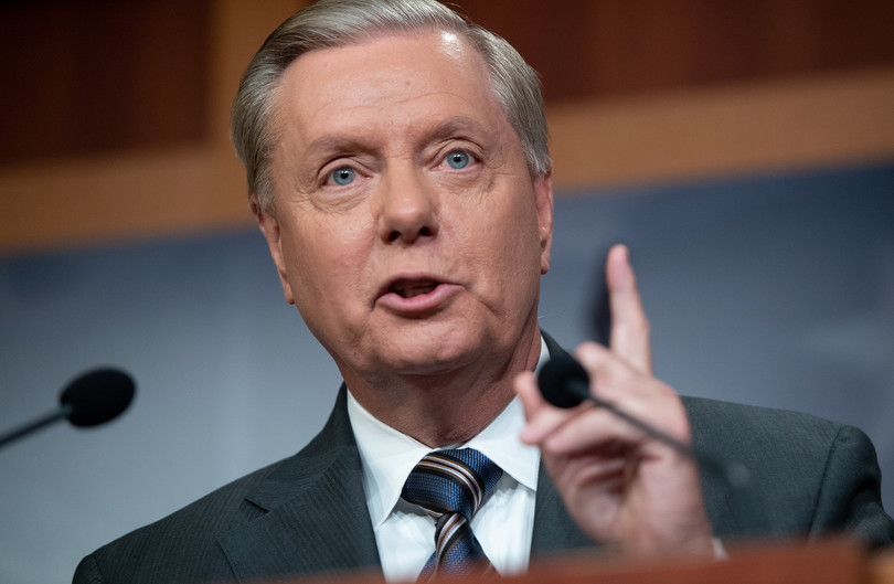 Thượng nghị sĩ Lindsey Graham từng chỉ trích kịch liệt quyết định rút quân của ông Trump (Ảnh: Getty) Thượng nghị sĩ Lindsey Graham từng chỉ trích kịch liệt quyết định rút quân của ông Trump (Ảnh: Getty)