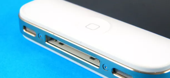 Cổng 30-pin trên iPhone 4S