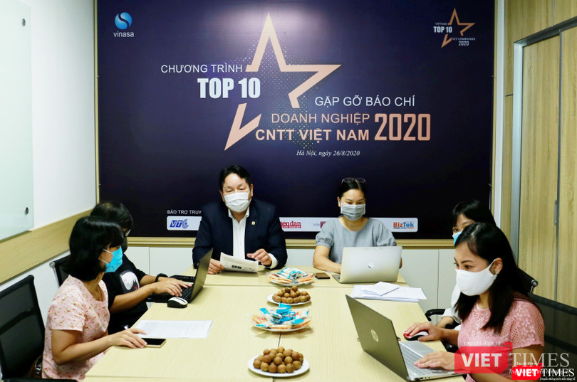 Họp báo phát động chương trình Top 10 doanh nghiệp ICT Việt Nam 2020 diễn ra dưới hình thức trực tuyến.