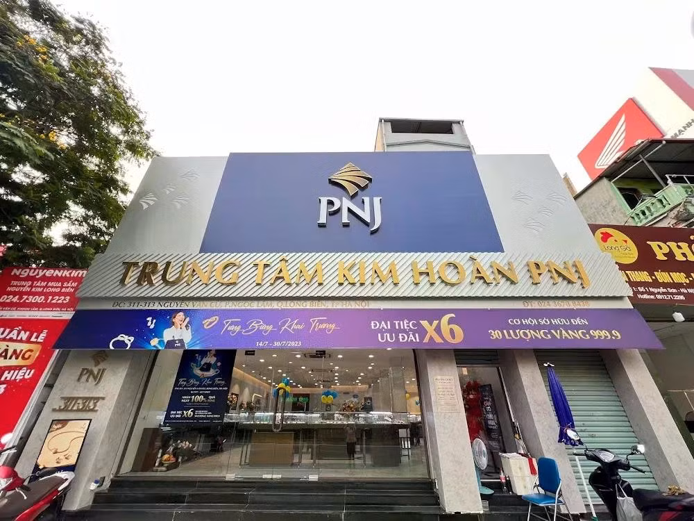 c-a-h-ng-trang-s-c-pnj-pnj-new-center-311-nguy-n-v-n-c-deb0fe3153b17b2e7a53df3808ada1bd.jpg.avif