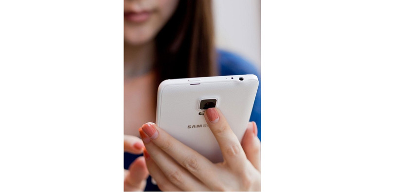 Liệu điện thoại bạn có an toàn - Nguồn ảnh: Marie Black/TechAdvisor