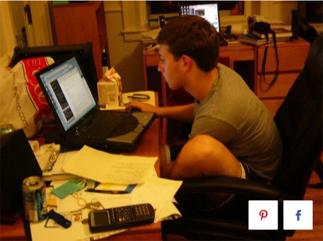 "Biên niên sử" Facebook qua ảnh ảnh 2