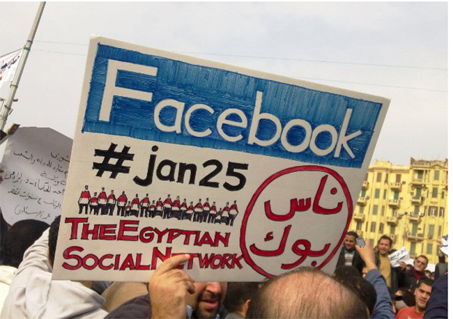 "Biên niên sử" Facebook qua ảnh ảnh 20