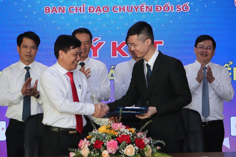 Thanh Hoá ký kết hợp tác với các doanh nghiệp để đẩy nhanh quá trình chuyển đổi số của tỉnh.