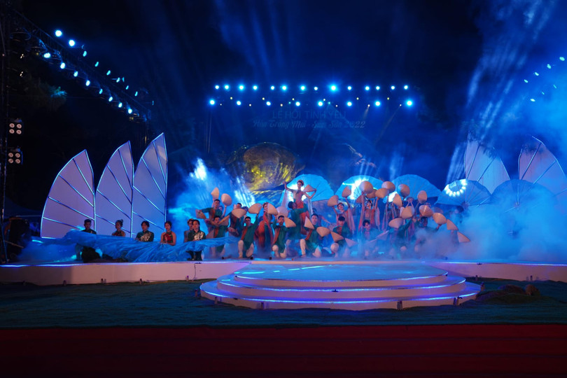 Lễ hội tình yêu tối 10.4. 2022