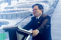 Vì sao cha con đại gia Đào Hữu Huyền bị khởi tố?