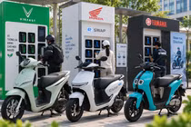 VinFast, Honda, Yamaha tăng tốc mở trạm đổi pin và bài toán chuẩn hóa nhìn từ Trung Quốc