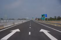 Kết luận thanh tra chỉ ra nhiều tồn tại, hạn chế tại Dự án cao tốc Bắc - Nam phía Đông giai đoạn 2021-2025. Ảnh: Báo Xây dựng.