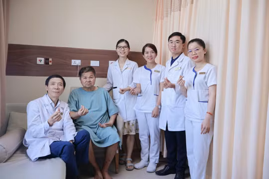 Ca phẫu thuật “cân não” cứu bệnh nhân ung thư tiêu hoá đa bệnh nền tại Vinmec Cần Thơ 