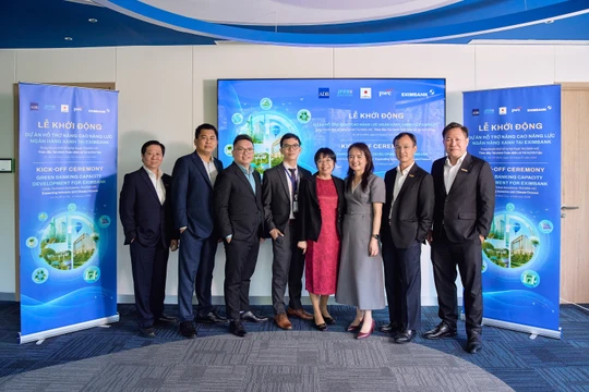 Eximbank khởi động chương trình hỗ trợ nâng cao năng lực ngân hàng xanh cùng ADB và PMC Việt Nam 
