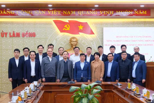 Agribank trao tặng 5 tỷ đồng chung tay chăm lo an sinh xã hội tại Lâm Đồng