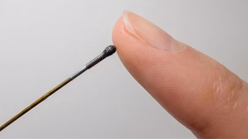 Cảm biến 1,7 mm sử dụng ánh sáng để đo lực và mô-men xoắn theo mọi hướng. Ảnh: IE.