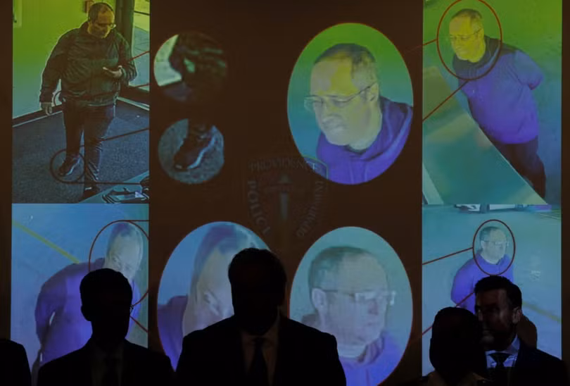 Hình ảnh của kẻ xả súng tại Đại học Brown, được nhà chức trách xác định là Claudio Neves Valente, được trình chiếu trong một cuộc họp báo ở Providence, Rhode Island, hôm 18/12. Ảnh: Reuters.