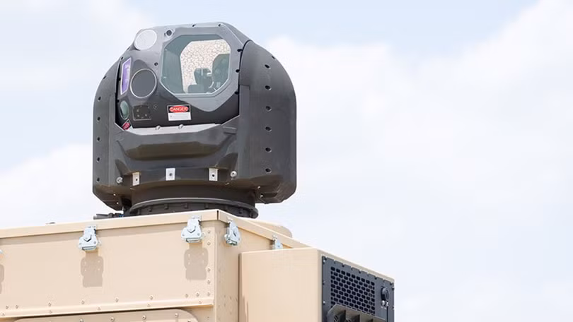 Hệ thống laser chống máy bay không người lái. Ảnh: Raytheon.