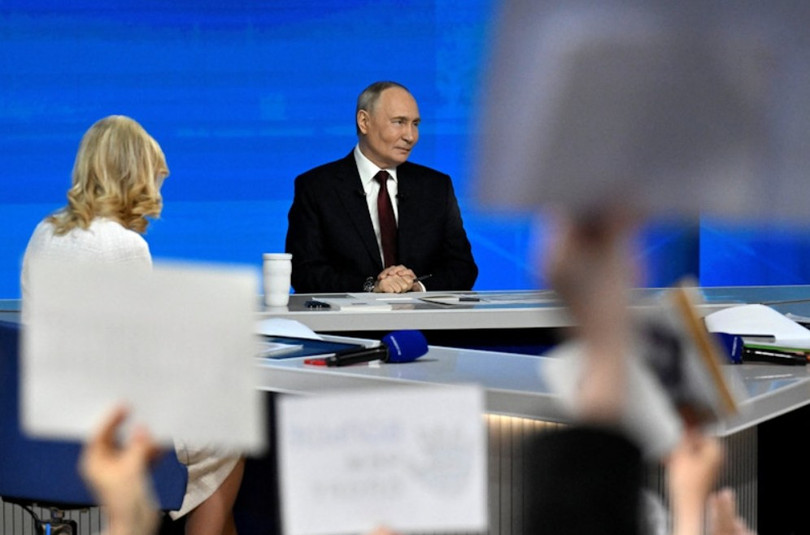 Tổng thống Nga Vladimir Putin tổ chức cuộc họp báo cuối năm thường niên tại Moscow, Nga, hôm 19/12. Ảnh: Reuters.