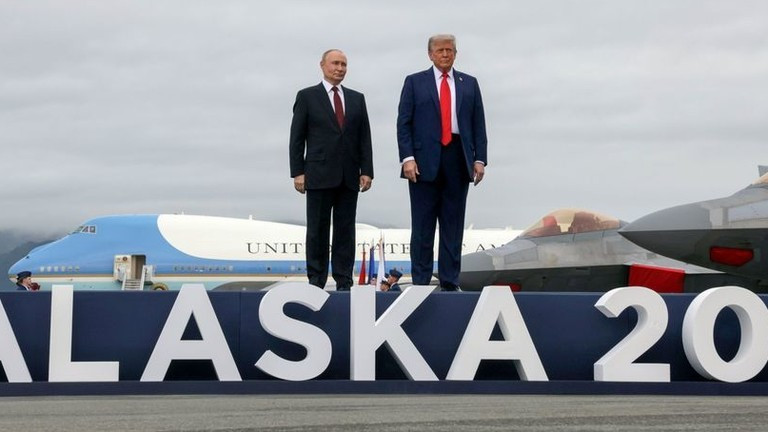 Tổng thống Mỹ Donald Trump gặp Tổng thống Nga Vladimir Putin tại Anchorage, Alaska, Mỹ, ngày 15/8/2025. Ảnh: Sputnik.