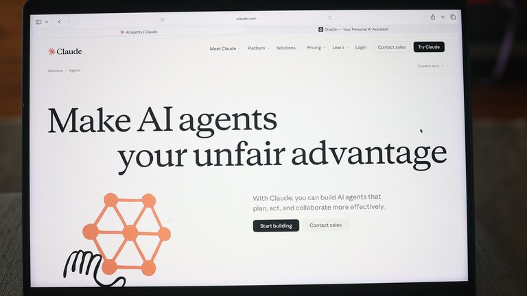Trang web giới thiệu về mô hình AI Claude do Anthropic phát triển. Ảnh: Getty.